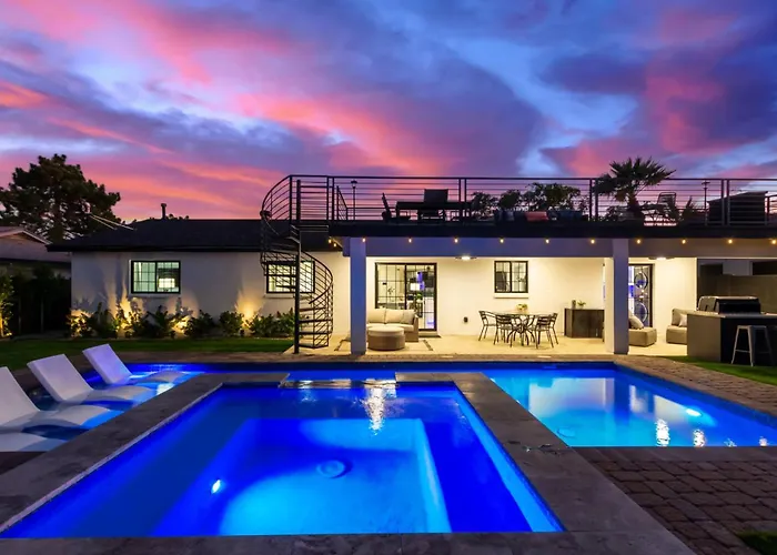 The Sundancer Custom Retreat * Scottsdale