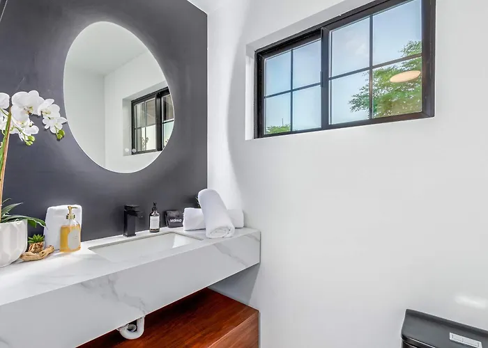 The Sundancer Custom Retreat Holiday home